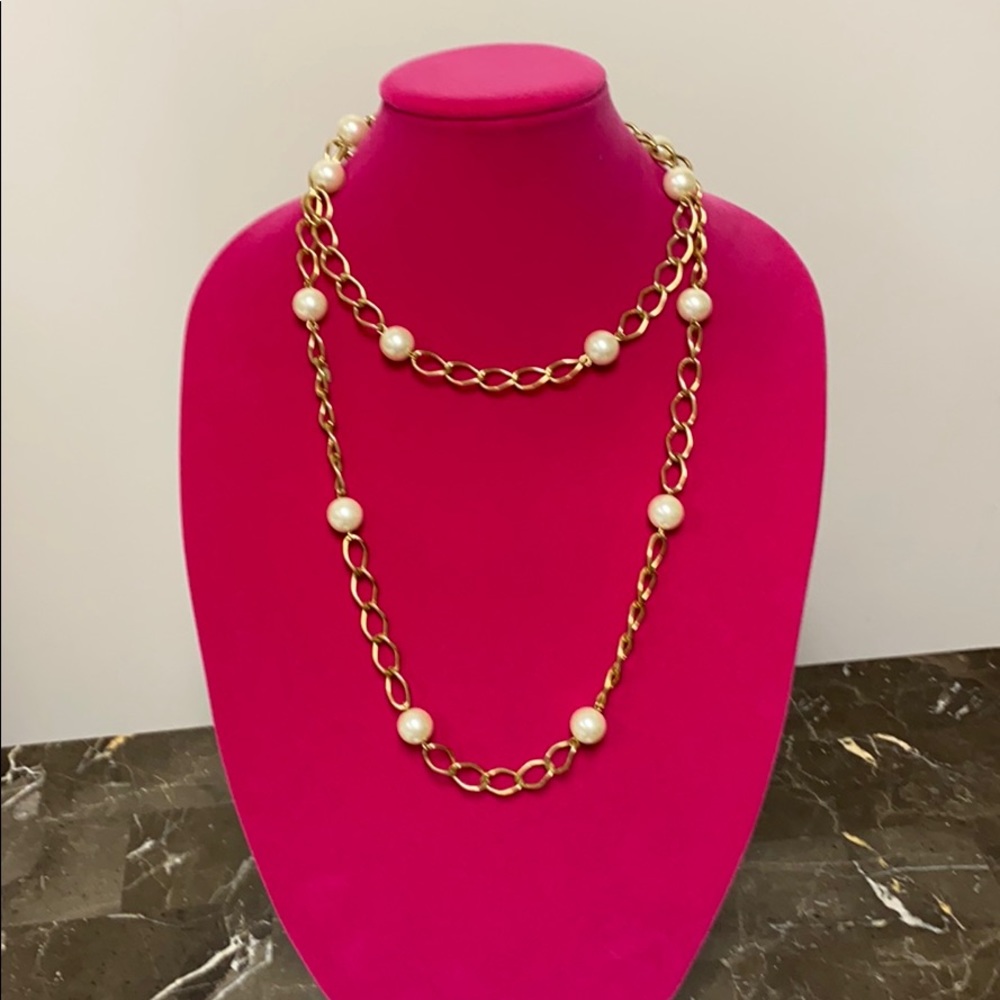 Beautiful pearl necklace